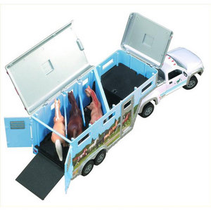 Breyer Stablemates 5350 Pick-up Truck & Gooseneck Trailer
